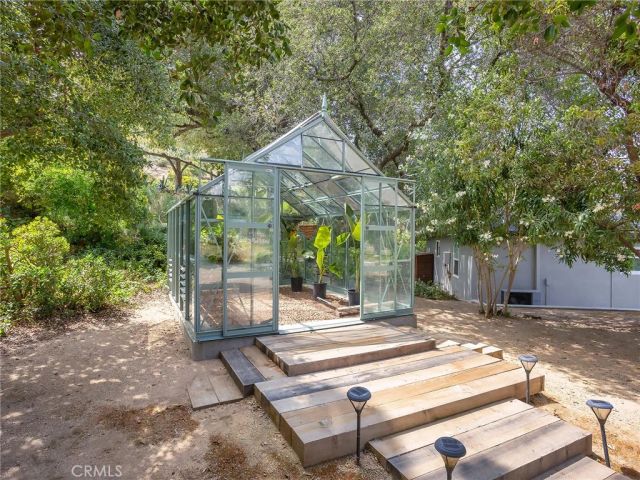 7580 McGroarty Terrace, Tujunga, CA 91042