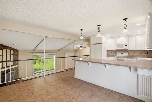 6404 E 17th Ave, Spokane Valley, WA 99212