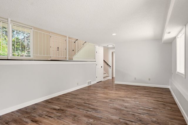 6404 E 17th Ave, Spokane Valley, WA 99212
