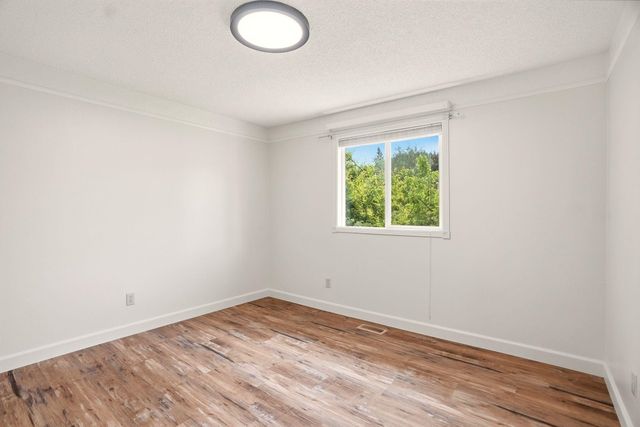 6404 E 17th Ave, Spokane Valley, WA 99212
