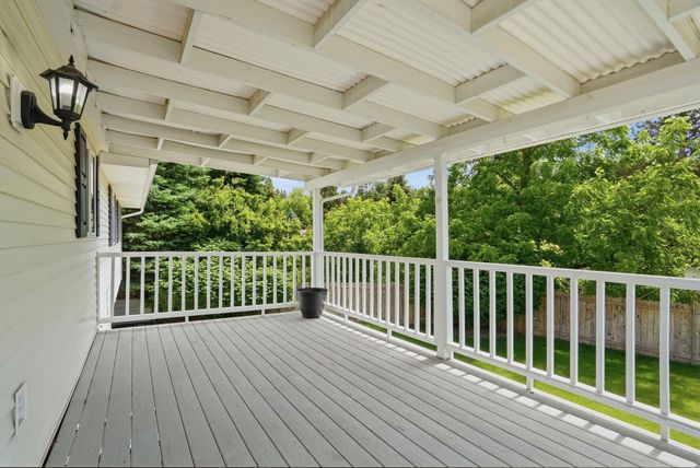 6404 E 17th Ave, Spokane Valley, WA 99212