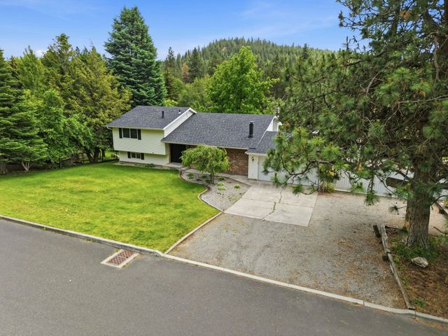 6404 E 17th Ave, Spokane Valley, WA 99212