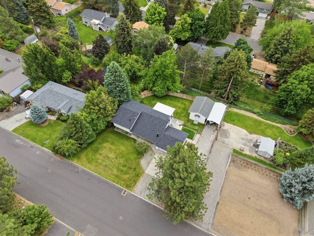 6404 E 17th Ave, Spokane Valley, WA 99212