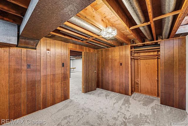 18746 Westbrook Drive, Livonia, MI 48152