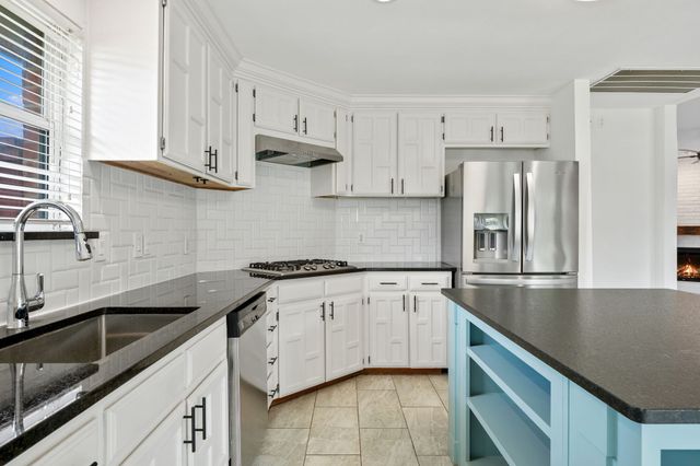 5709 Eagle Drive, Rowlett, TX 75088
