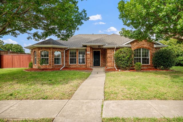 5709 Eagle Drive, Rowlett, TX 75088