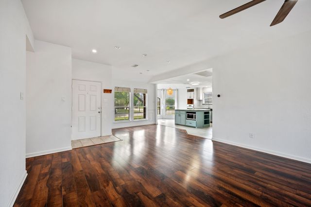 5709 Eagle Drive, Rowlett, TX 75088