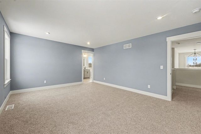 6990 Avalon Drive, Caledonia, MI 49316