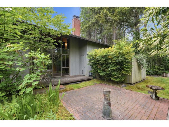 12115 Nw OLD QUARRY Rd, Portland, OR 97229