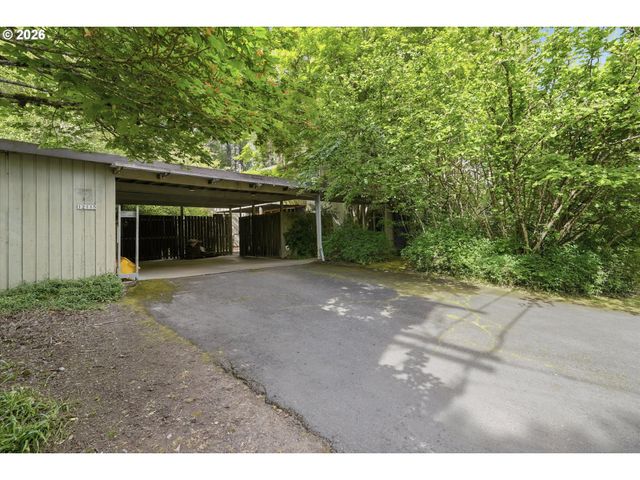 12115 Nw OLD QUARRY Rd, Portland, OR 97229