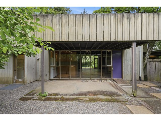12115 Nw OLD QUARRY Rd, Portland, OR 97229