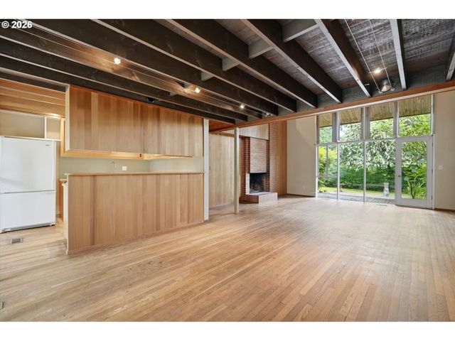 12115 Nw OLD QUARRY Rd, Portland, OR 97229