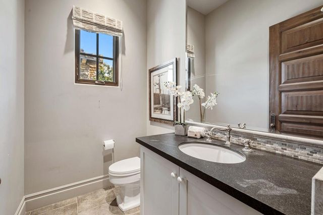 49659 N Canyon View Drive, Palm Desert, CA 92260