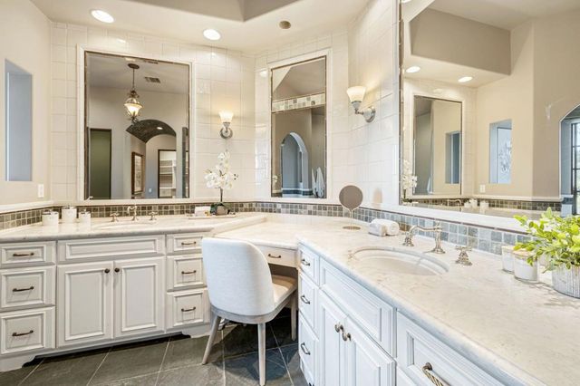 49659 N Canyon View Drive, Palm Desert, CA 92260