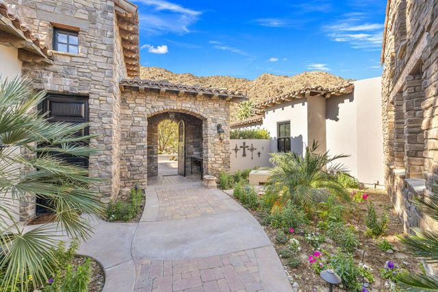 49659 N Canyon View Drive, Palm Desert, CA 92260