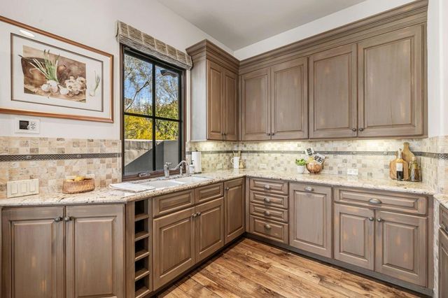 49659 N Canyon View Drive, Palm Desert, CA 92260