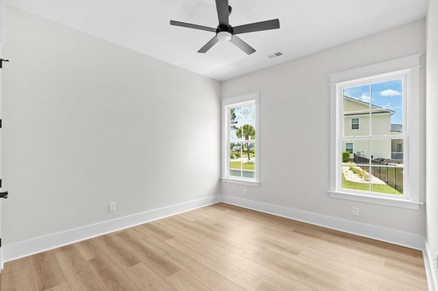 409 Seabury Ln., Myrtle Beach, SC 29579