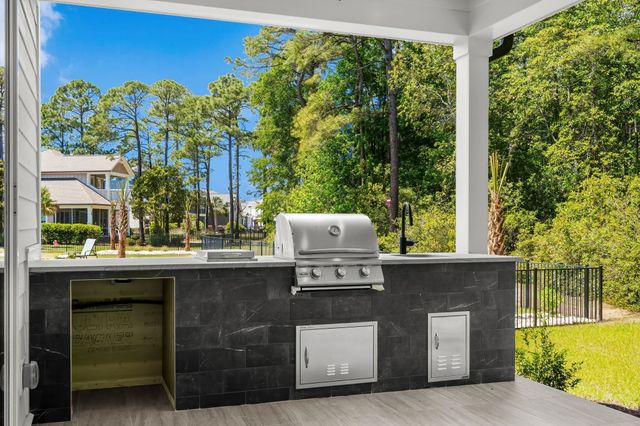 409 Seabury Ln., Myrtle Beach, SC 29579