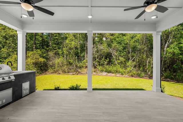 409 Seabury Ln., Myrtle Beach, SC 29579