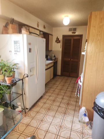 5020 GARDENWOOD DR, Memphis, TN 38116