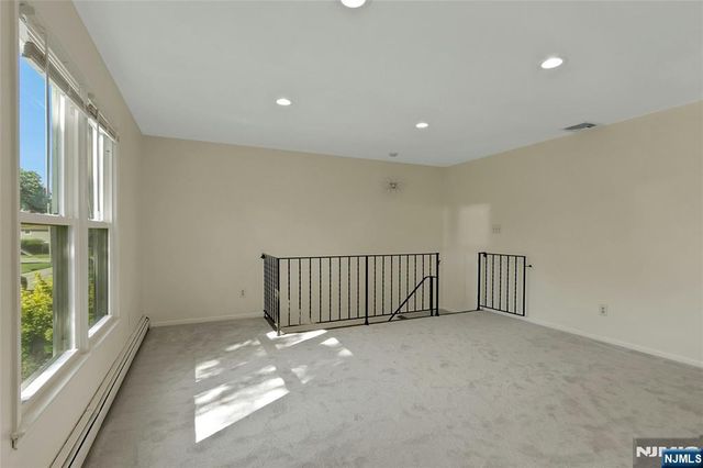 176 Franklin, Northvale, NJ 07647