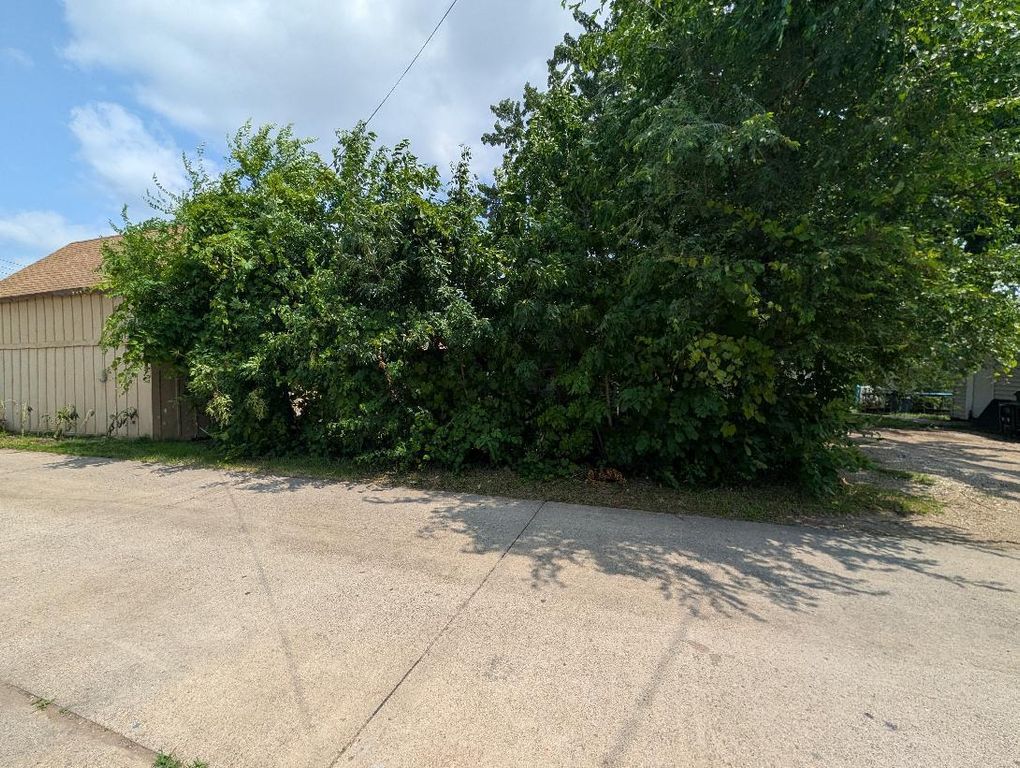 3xx 2nd Ave S., South Saint Paul, MN 55075 — photo 3