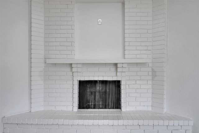 7449 Sandhurst Lane S, North Richland Hills, TX 76182