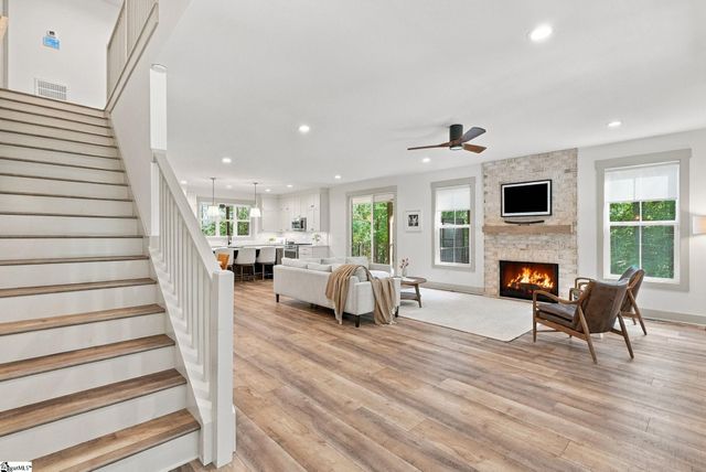 107 Moonlight Drive, Fair Play, SC 29643