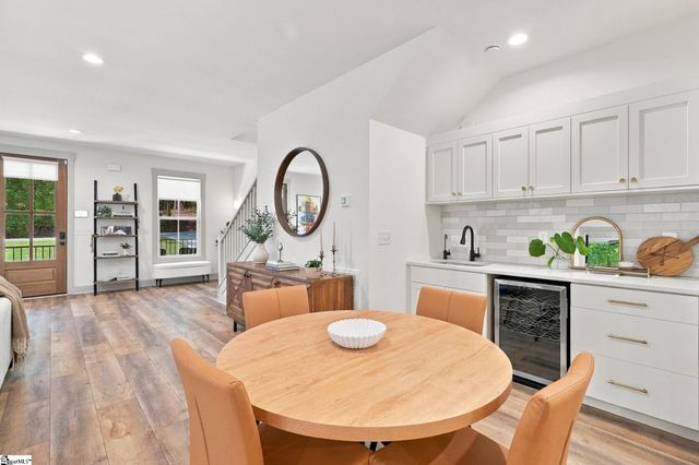 107 Moonlight Drive, Fair Play, SC 29643