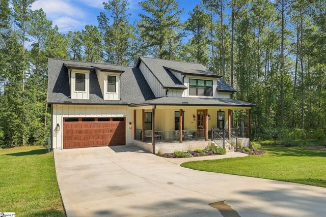 107 Moonlight Drive, Fair Play, SC 29643