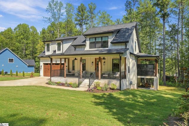 107 Moonlight Drive, Fair Play, SC 29643