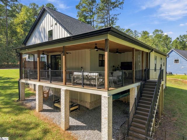 107 Moonlight Drive, Fair Play, SC 29643