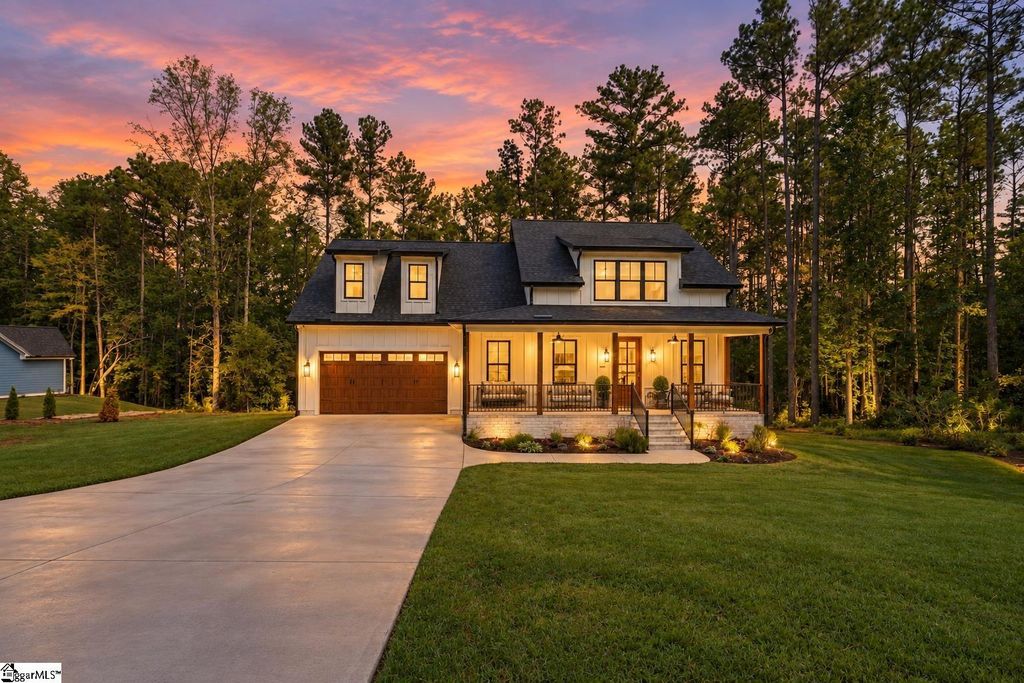 107 Moonlight Drive, Fair Play, SC 29643