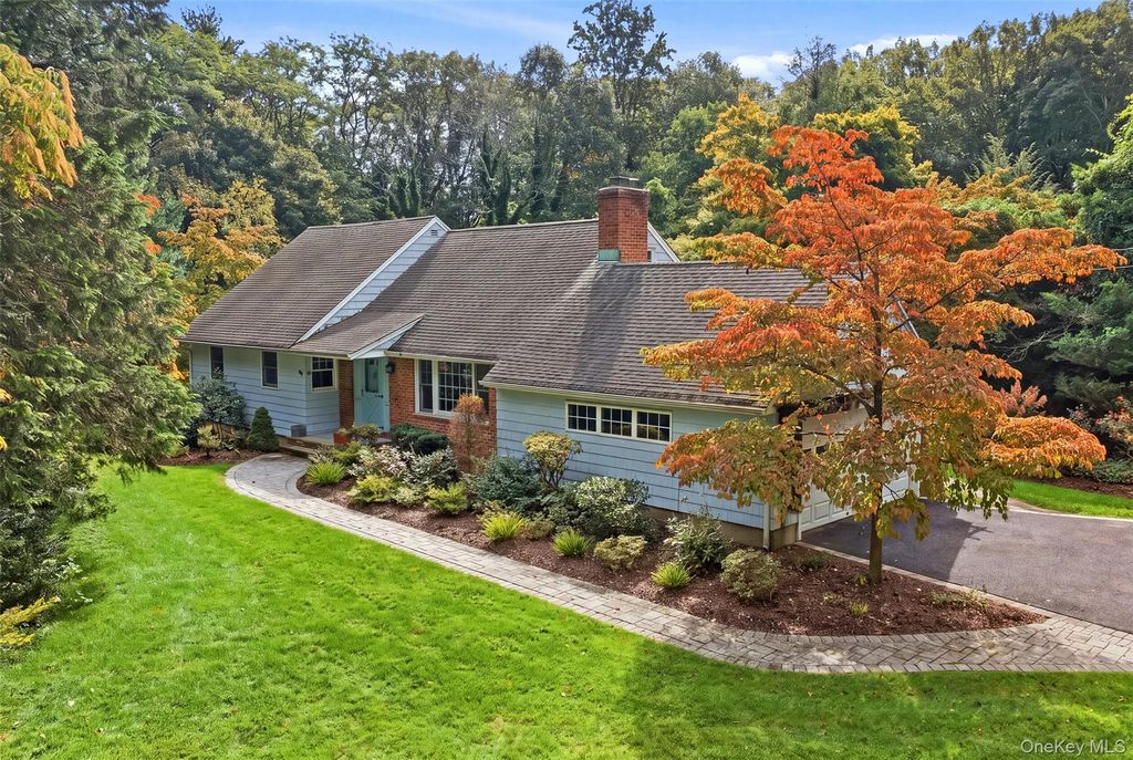 174 Flower Hill Road, Huntington, NY 11743 — exterior