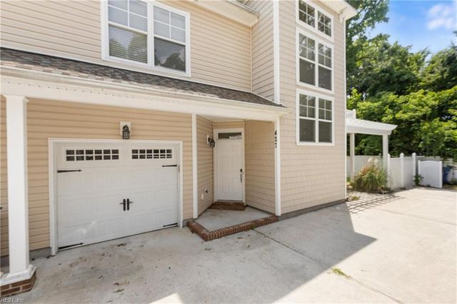 427 Fountain Dr DR, Virginia Beach, VA 23454