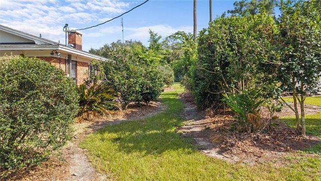 214 SE 2ND STREET, Chiefland, FL 32626