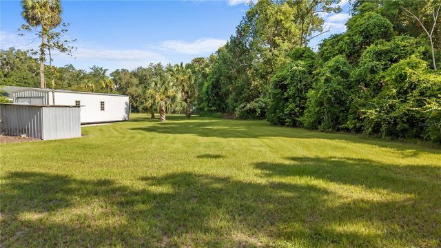 214 SE 2ND STREET, Chiefland, FL 32626
