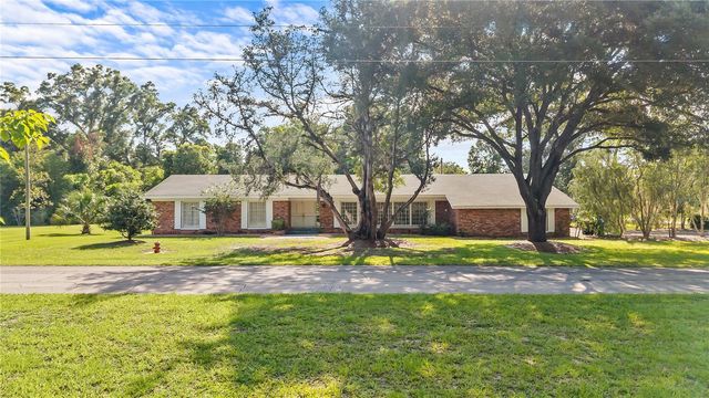 214 SE 2ND STREET, Chiefland, FL 32626