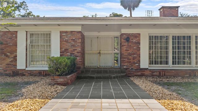 214 SE 2ND STREET, Chiefland, FL 32626