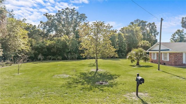 214 SE 2ND STREET, Chiefland, FL 32626