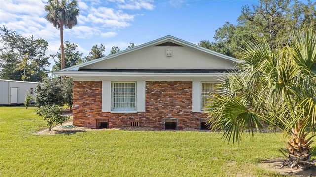 214 SE 2ND STREET, Chiefland, FL 32626