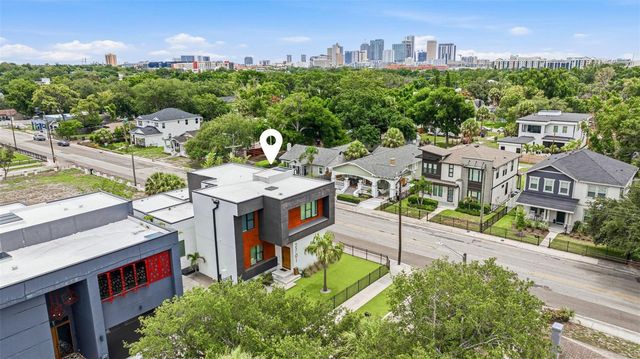 2701 N POPLAR AVENUE, Tampa, FL 33602