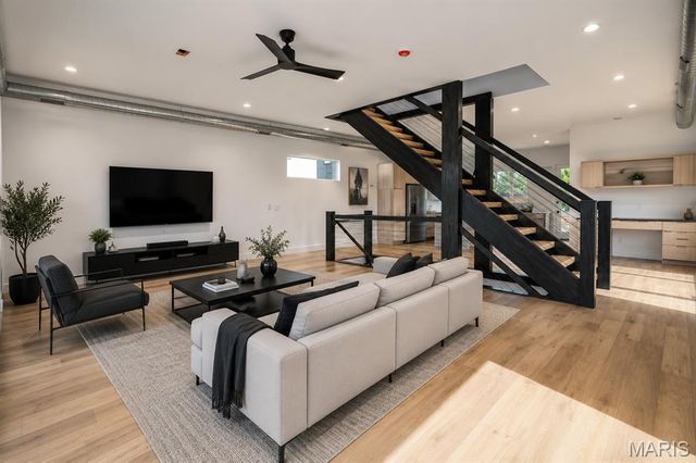 2731 lafayette avenue, St Louis, MO 63104