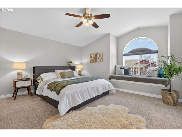 10120 N TYLER Ave, Portland, OR 97203