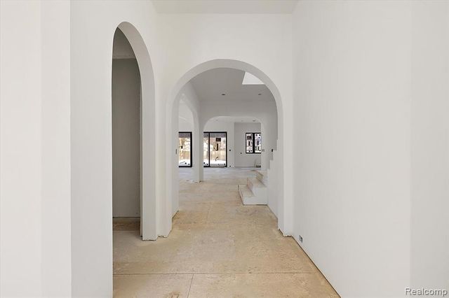 1909 W Melton Road, Birmingham, MI 48009