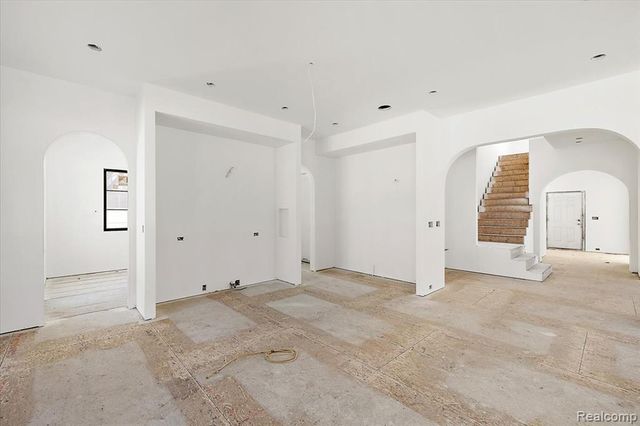 1909 W Melton Road, Birmingham, MI 48009