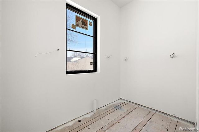 1909 W Melton Road, Birmingham, MI 48009