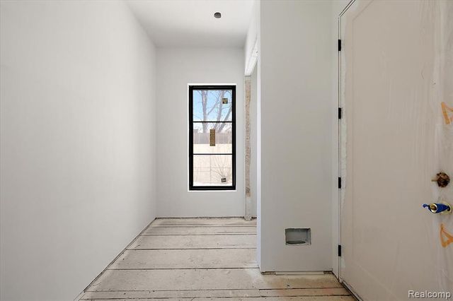 1909 W Melton Road, Birmingham, MI 48009