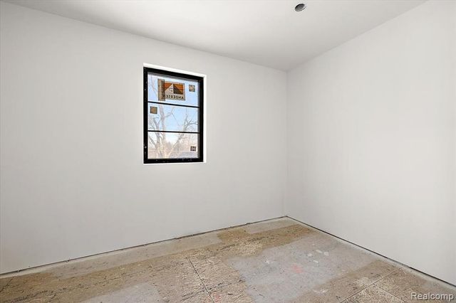 1909 W Melton Road, Birmingham, MI 48009