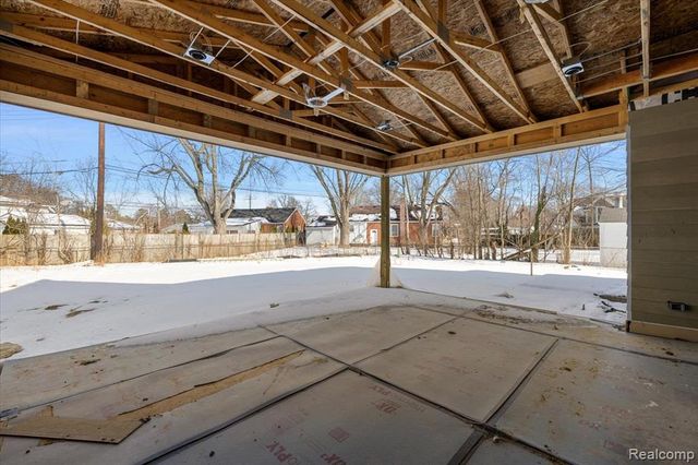 1909 W Melton Road, Birmingham, MI 48009